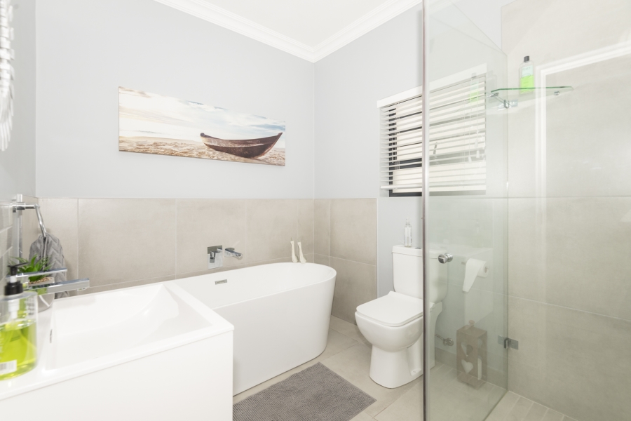 4 Bedroom Property for Sale in Myburgh Park Western Cape